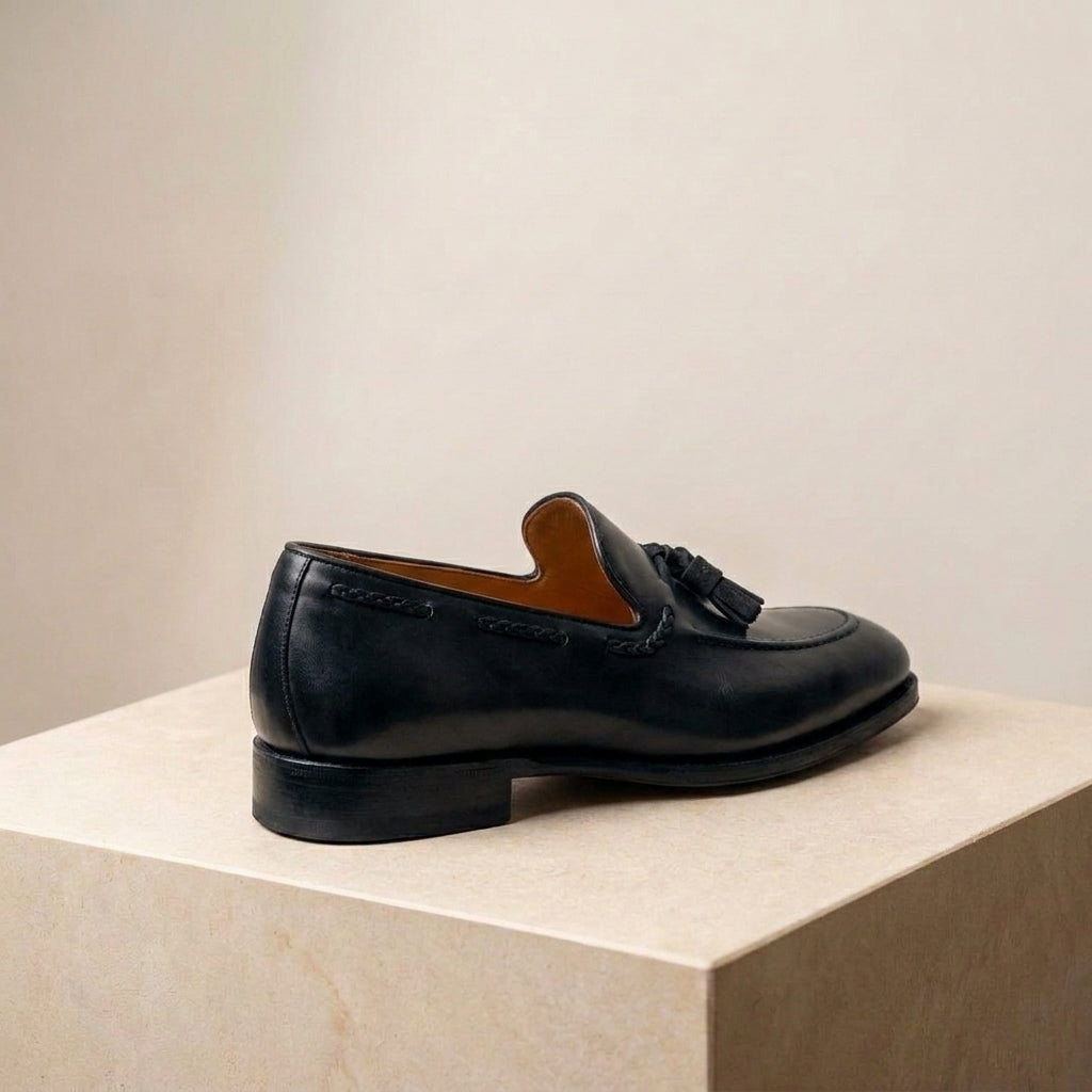 Black Leather Favonio Tassel Loafer with Black Leather Sole