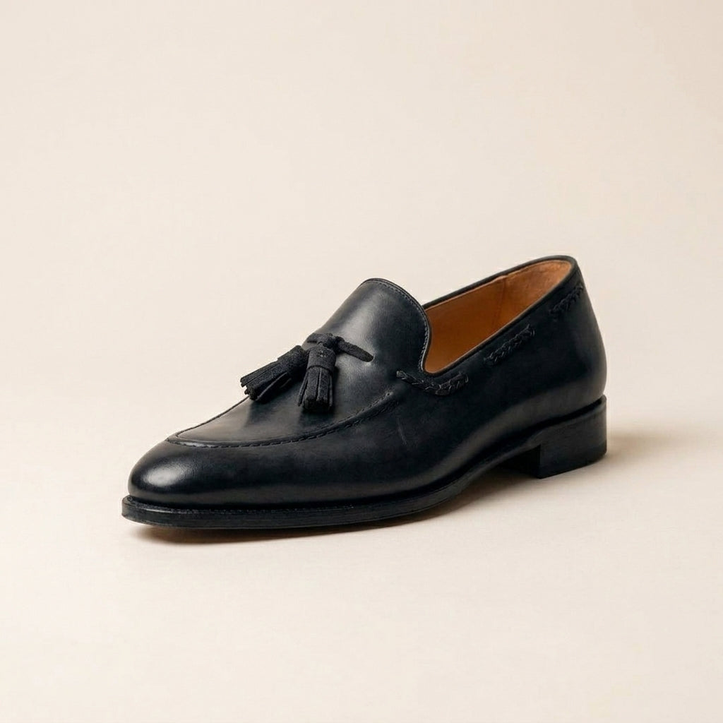 Black Leather Favonio Tassel Loafer with Black Leather Sole