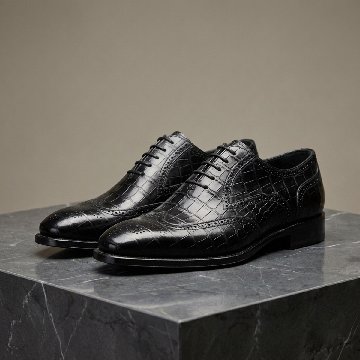 Black Crocodile-Print Leather Libeccio Oxford with Natural Leather Sole