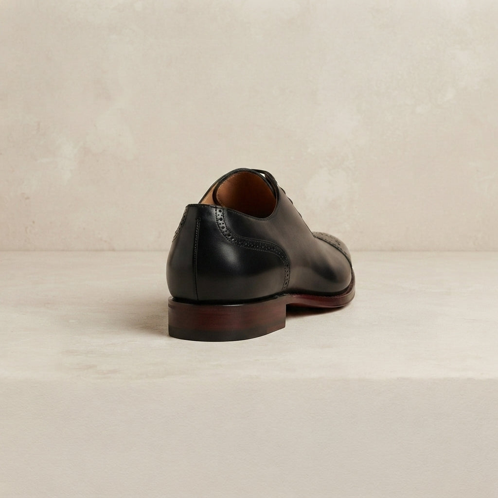 Black Leather Libeccio Whole Cut Oxford with Natural Leather Sole – heel view