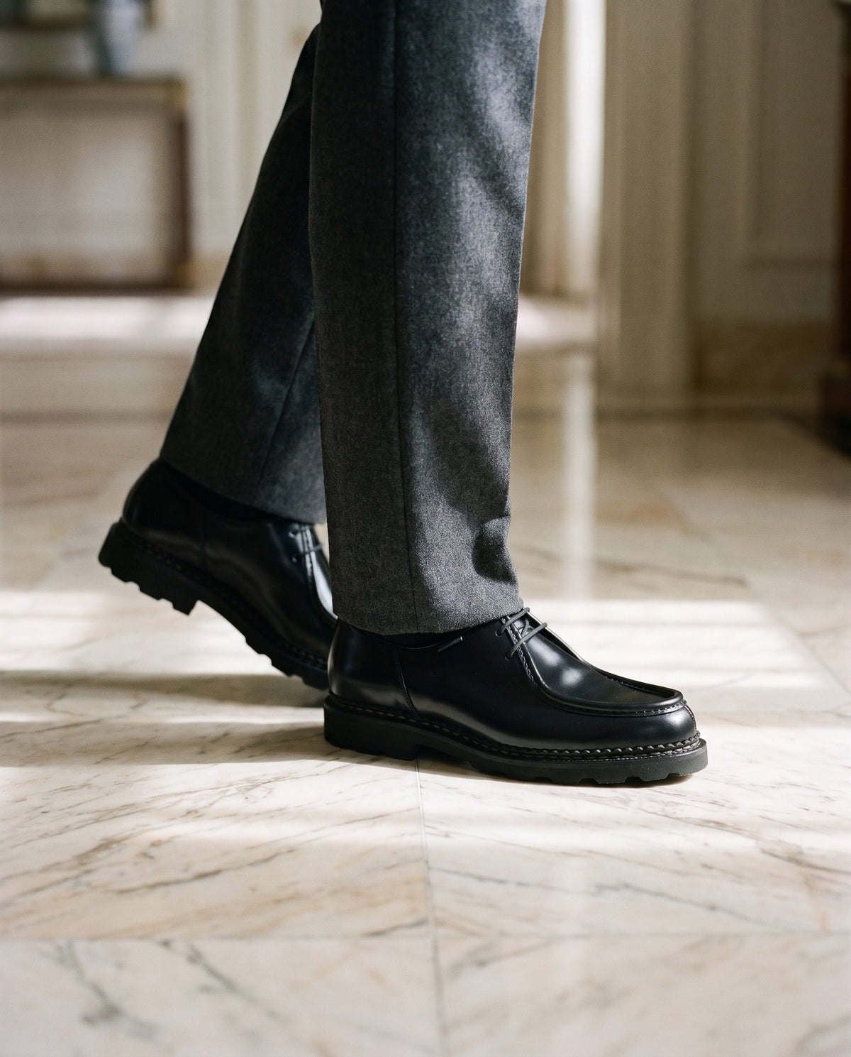 Black Patent Leather Scirocco Apron Moc-Toe Derby – lifestyle