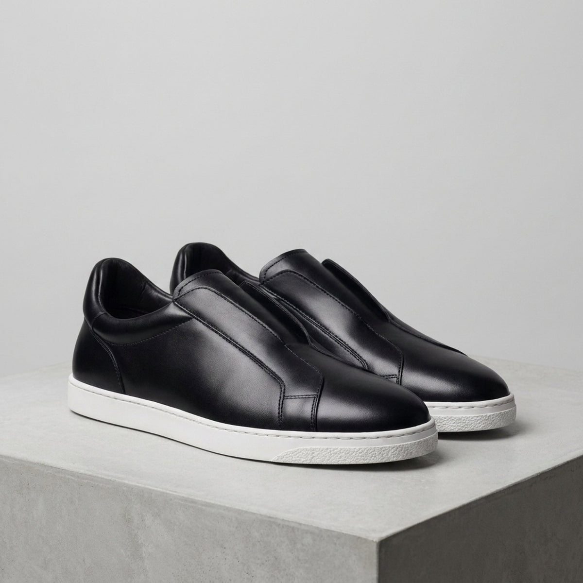 Black Leather Ischia Slip-On Sneaker
