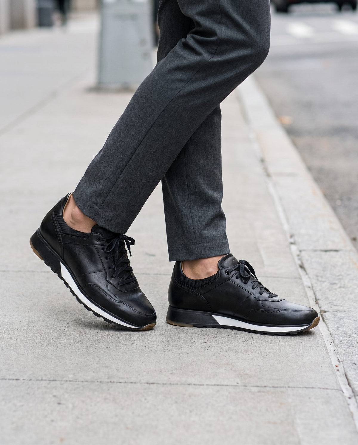 Black Leather Garfagnana Suede Runner – lifestyle